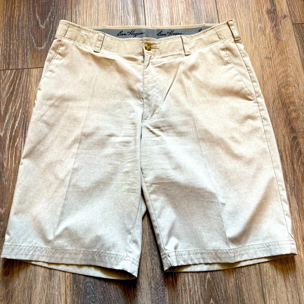 Men’s Ben Hogan Golf Shorts Light Gray Dri-Fit Size 34